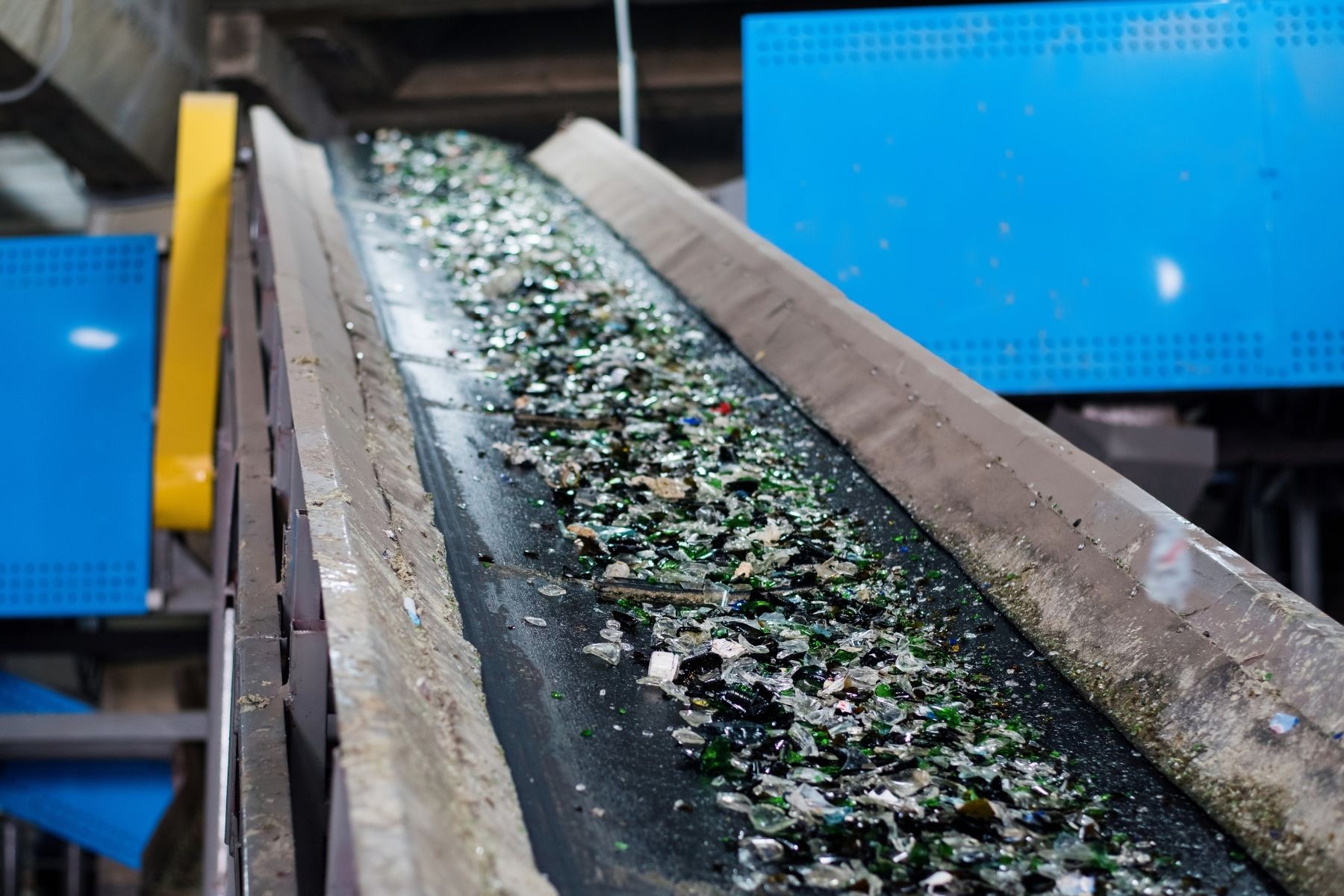 come trasformare parabrezza auto riciclo economia circolare